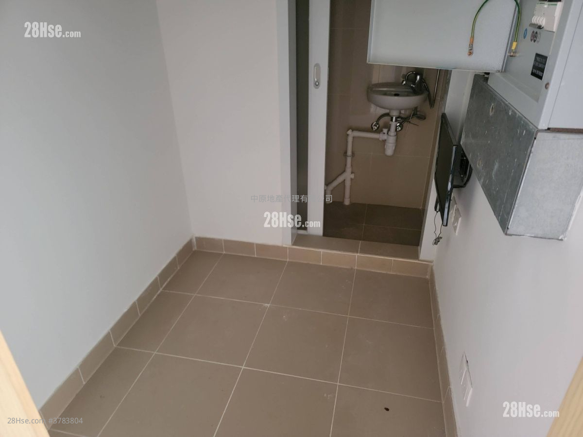 蓝塘傲 售盘 3 房 , 5+ 浴室 2,244 平方尺