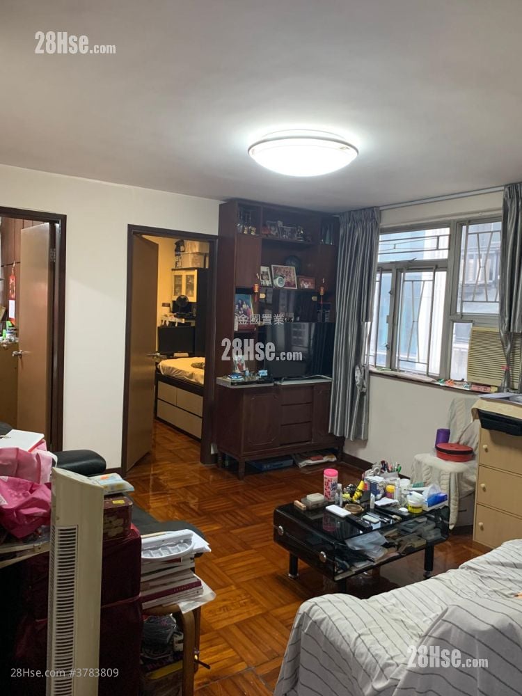 富裕台 售盘 3 房 , 1 浴室 606 平方尺