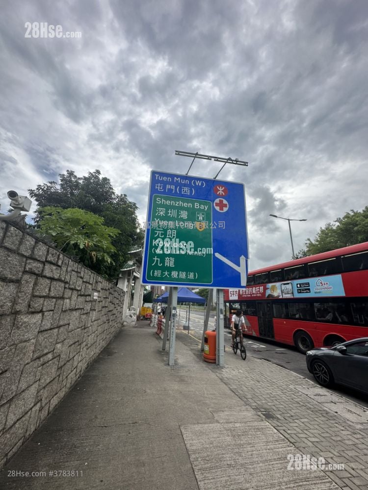 E Lu Rental 2 Bedrooms , 1 Bathroom 415 ft²