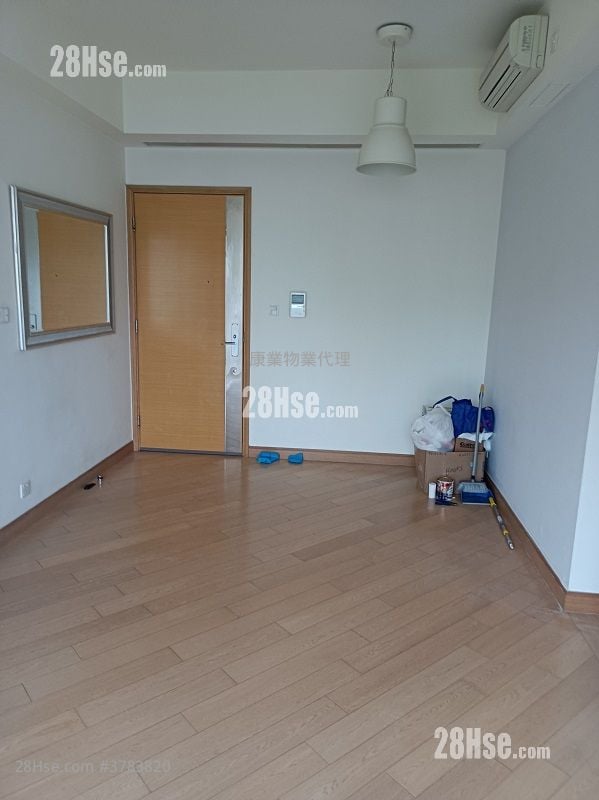 峻弦 租盘 3 房 831 平方尺