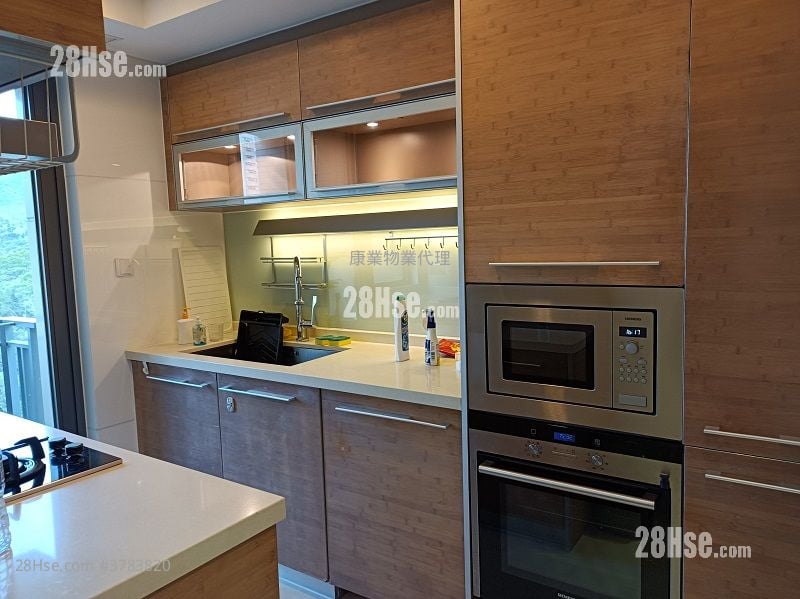 峻弦 租盘 3 房 831 平方尺