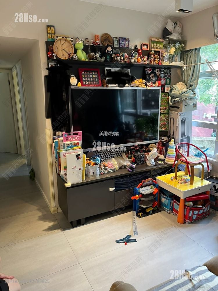 Cheerful Park Sell 3 Bedrooms 608 ft²