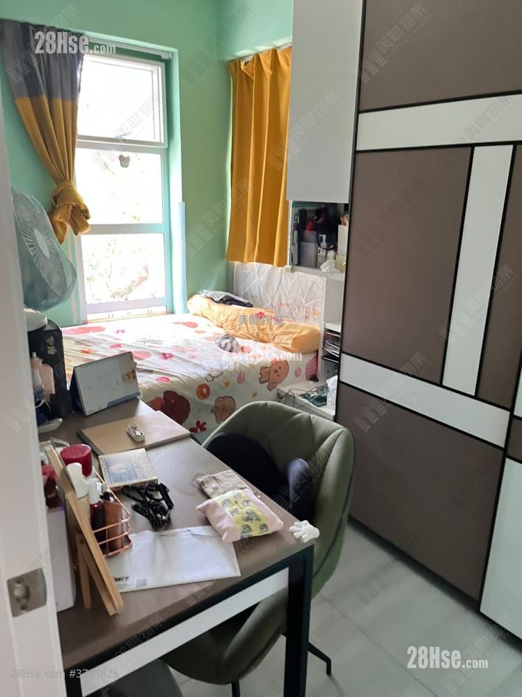 Cheerful Park Sell 3 Bedrooms 608 ft²