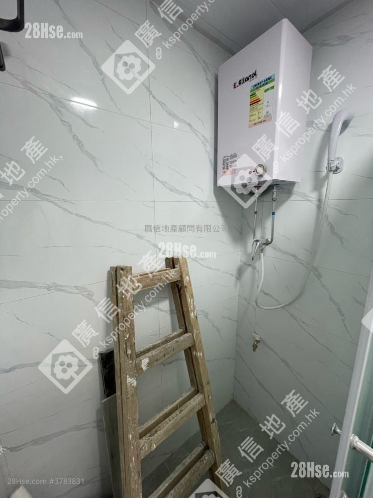 富多来新村 售盘 2 房 , 1 浴室 285 平方尺