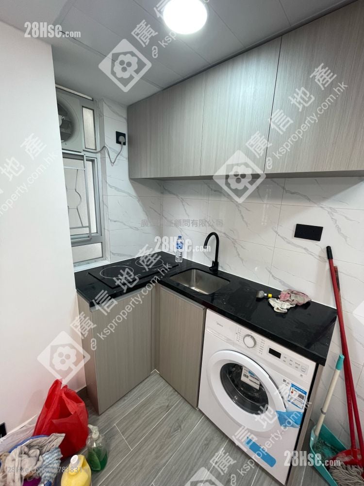 富多来新村 售盘 2 房 , 1 浴室 285 平方尺