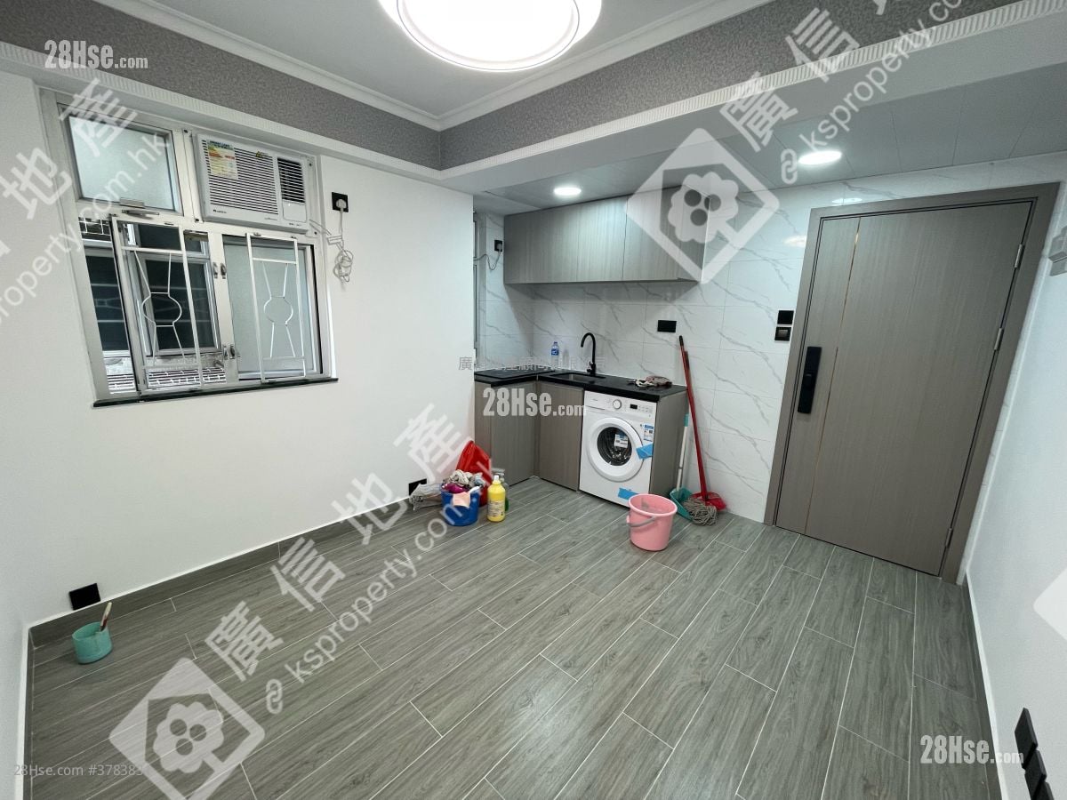 富多来新村 售盘 2 房 , 1 浴室 285 平方尺