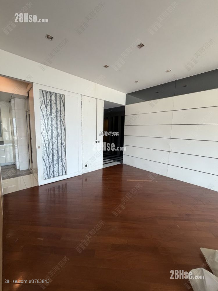 The Palazzo Rental 1,403 ft²