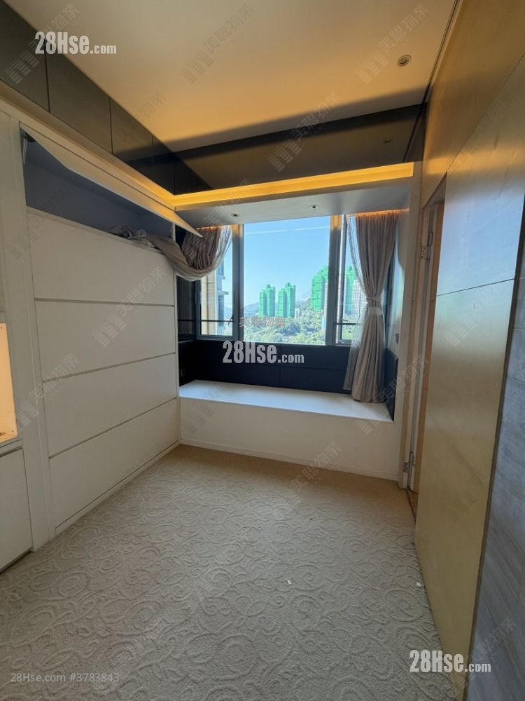 The Palazzo Rental 1,403 ft²