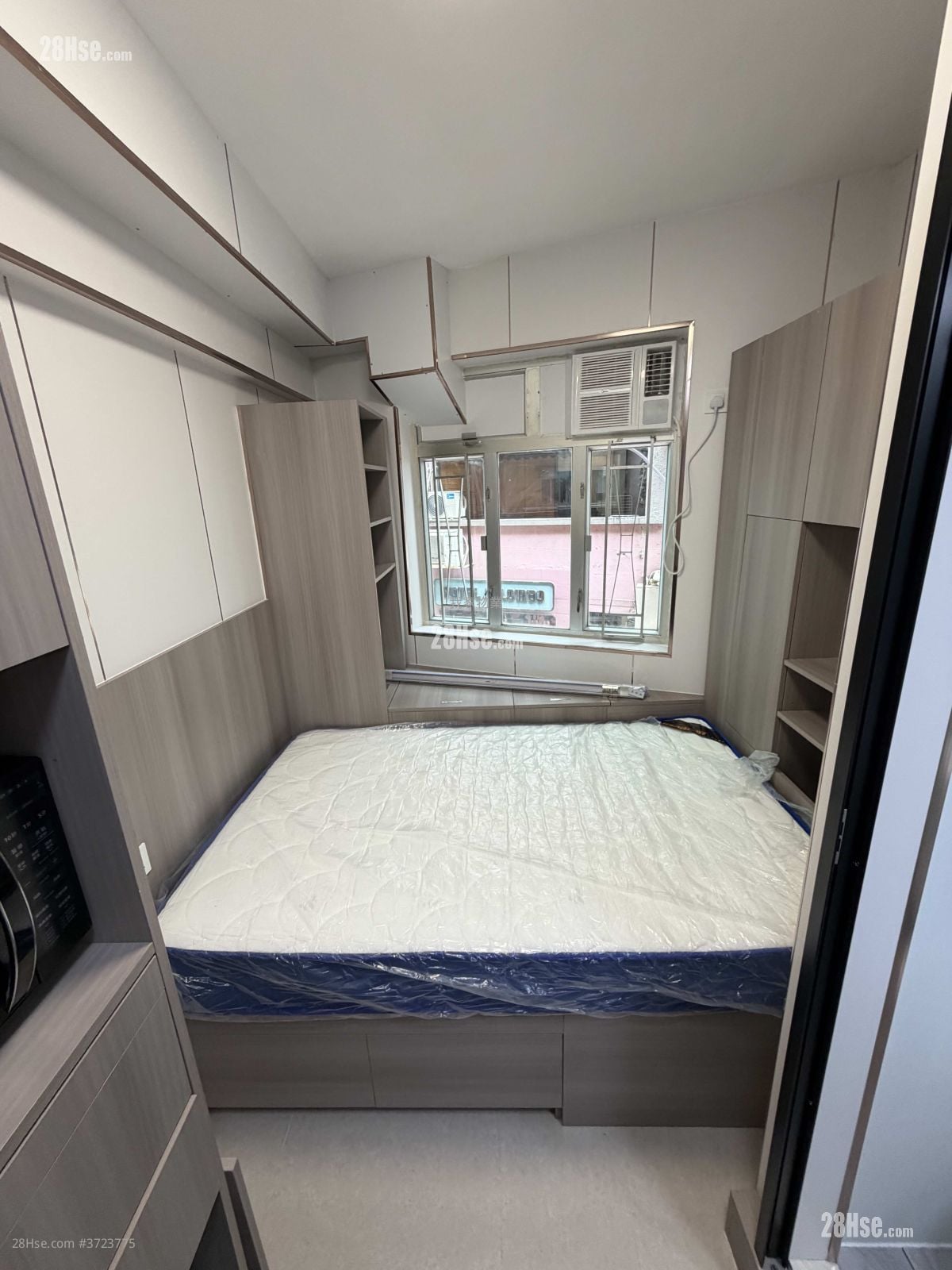 18 Elgin Street Rental Studio , 1 Bathroom 100 ft²