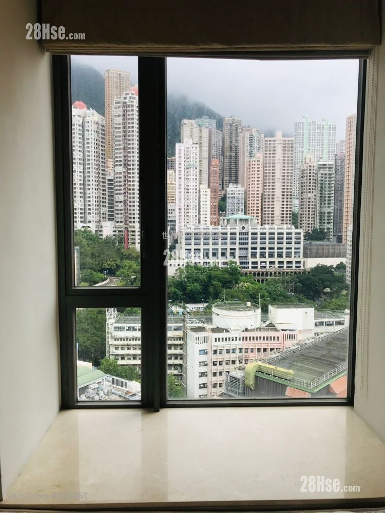 Soho 189 Sell 2 Bedrooms , 1 Bathroom 545 ft²