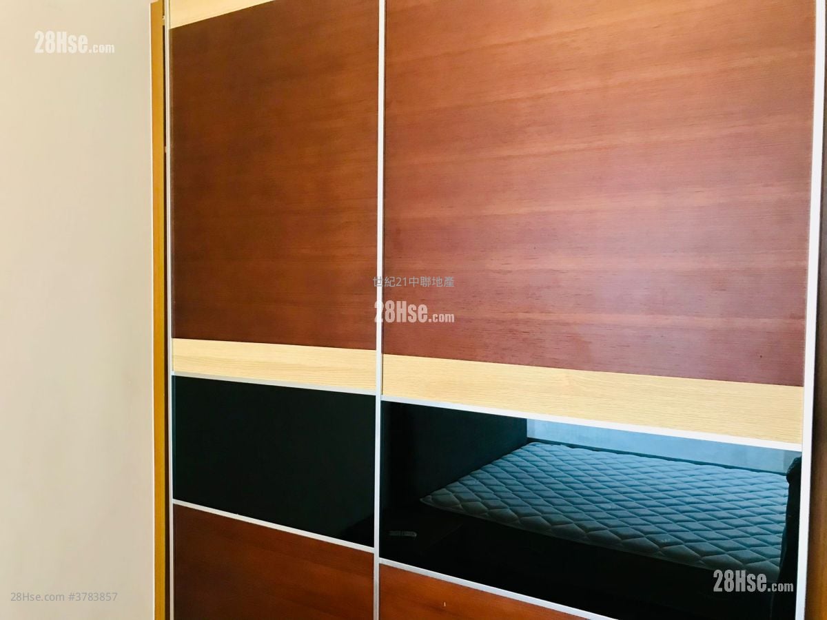 Soho 189 Sell 2 Bedrooms , 1 Bathroom 545 ft²