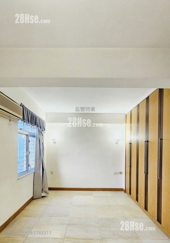 Elizabeth House Rental 1 Bedroom , 1 Bathroom 536 ft²