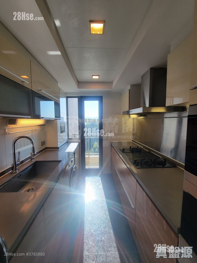 峻弦 租盘 3 房 1,342 平方尺