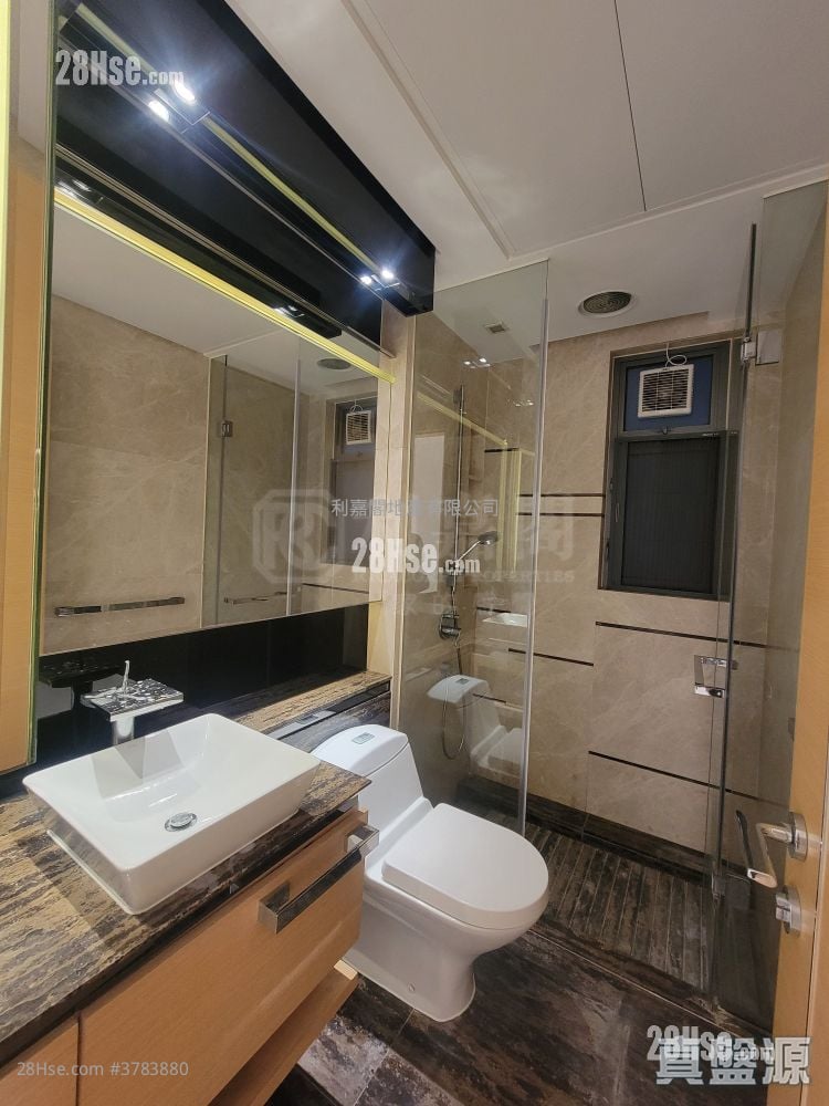 峻弦 租盘 3 房 1,342 平方尺