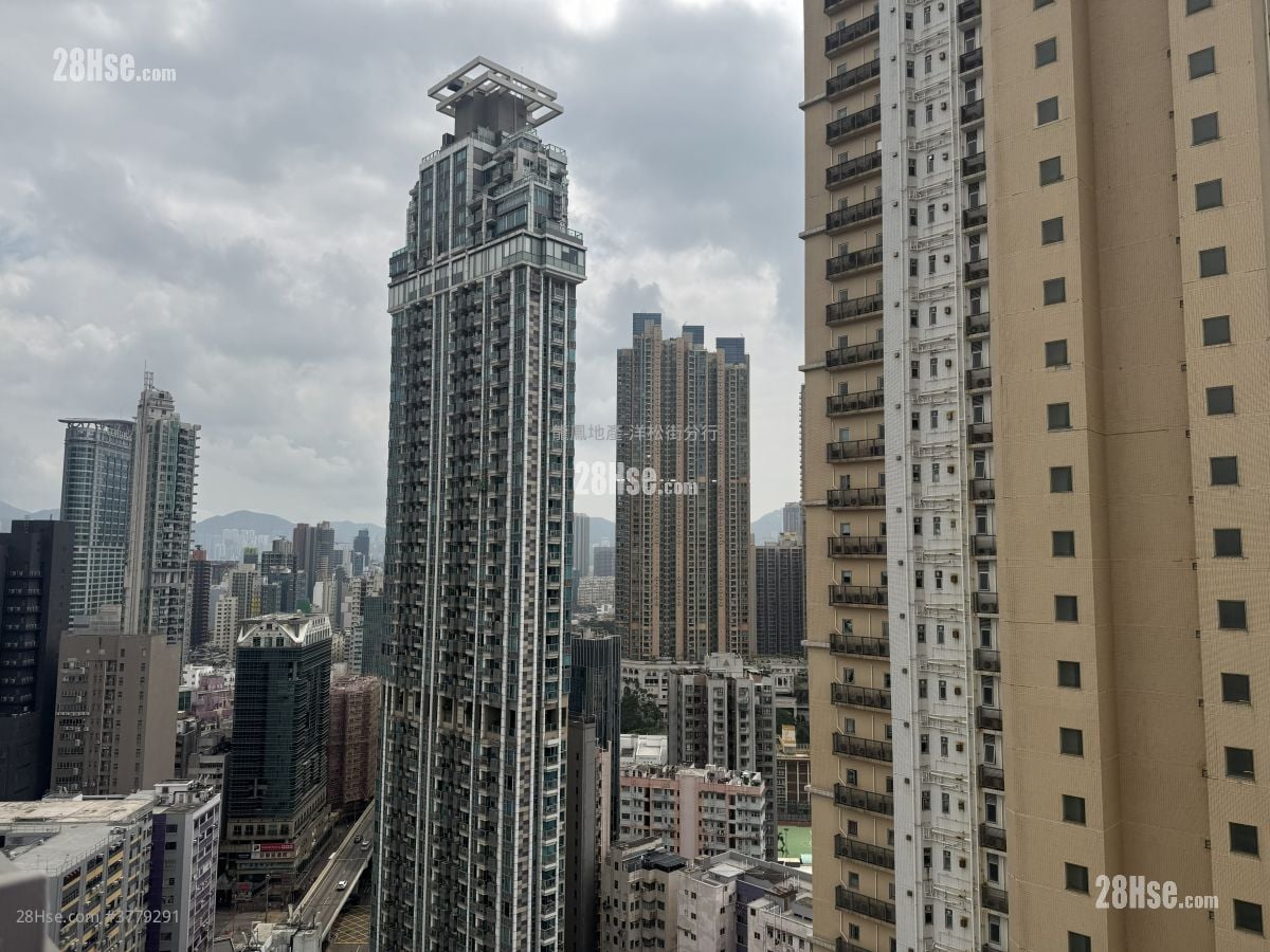 Bedford 28 Sell 2 Bedrooms , 1 Bathroom 453 ft²