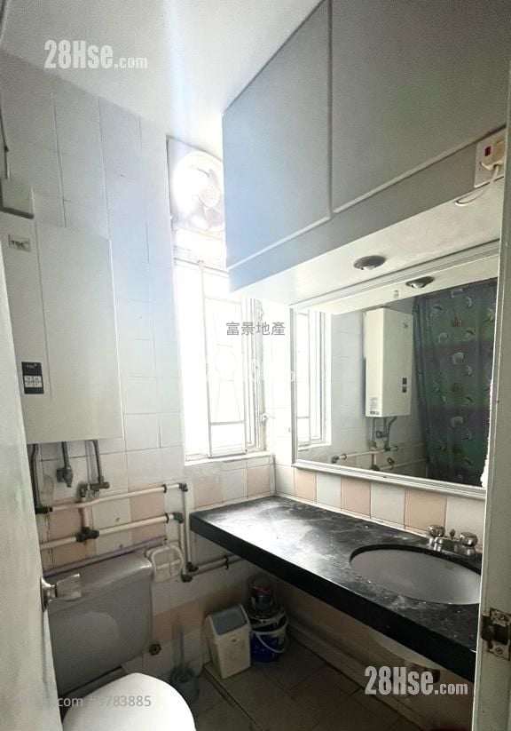 富景花园 售盘 3 房 592 平方尺