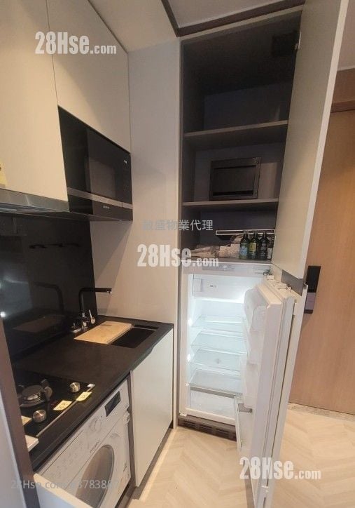 Eight Southpark Rental 1 Bedroom , 1 Bathroom 258 ft²