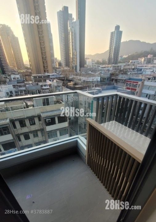 Eight Southpark Rental 1 Bedroom , 1 Bathroom 258 ft²