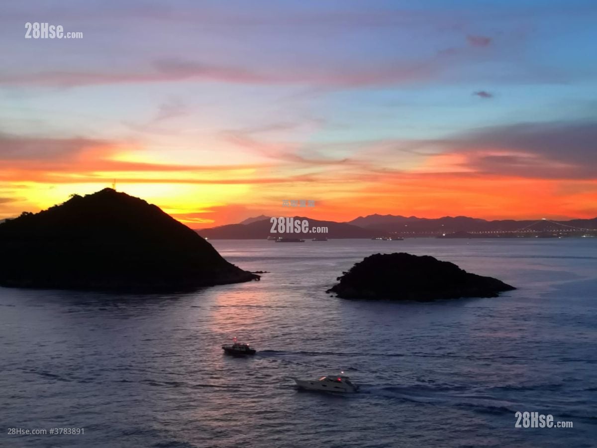 丽景大厦 售盘 3 房 , 2 浴室 819 平方尺