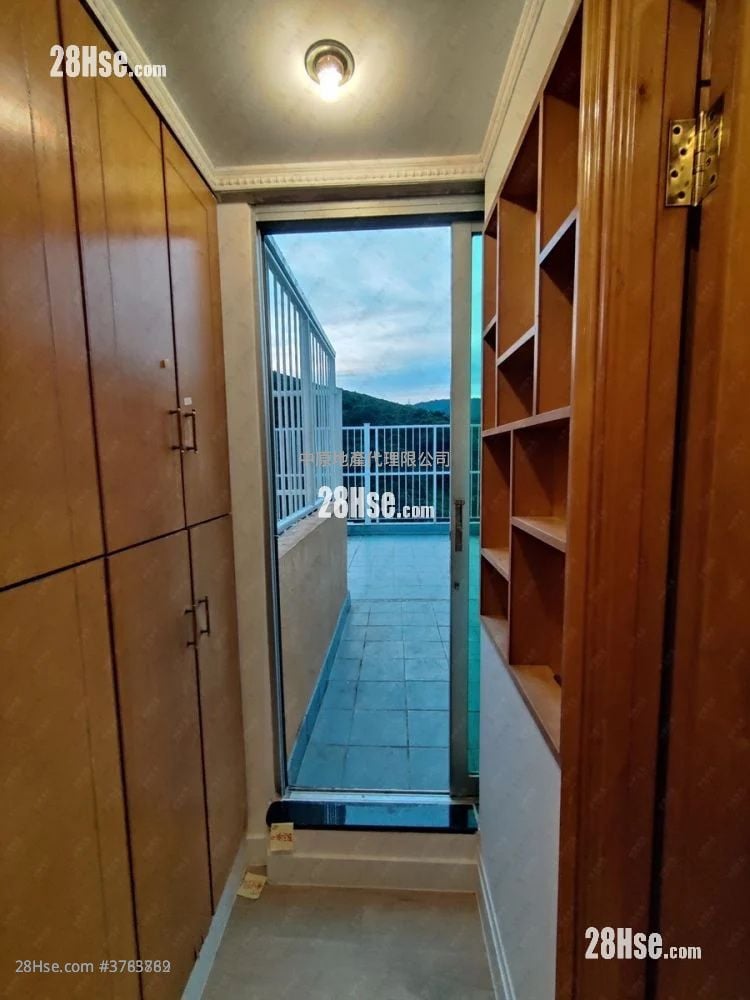 Allway Garden Sell 2 Bedrooms , 1 Bathroom 395 ft²