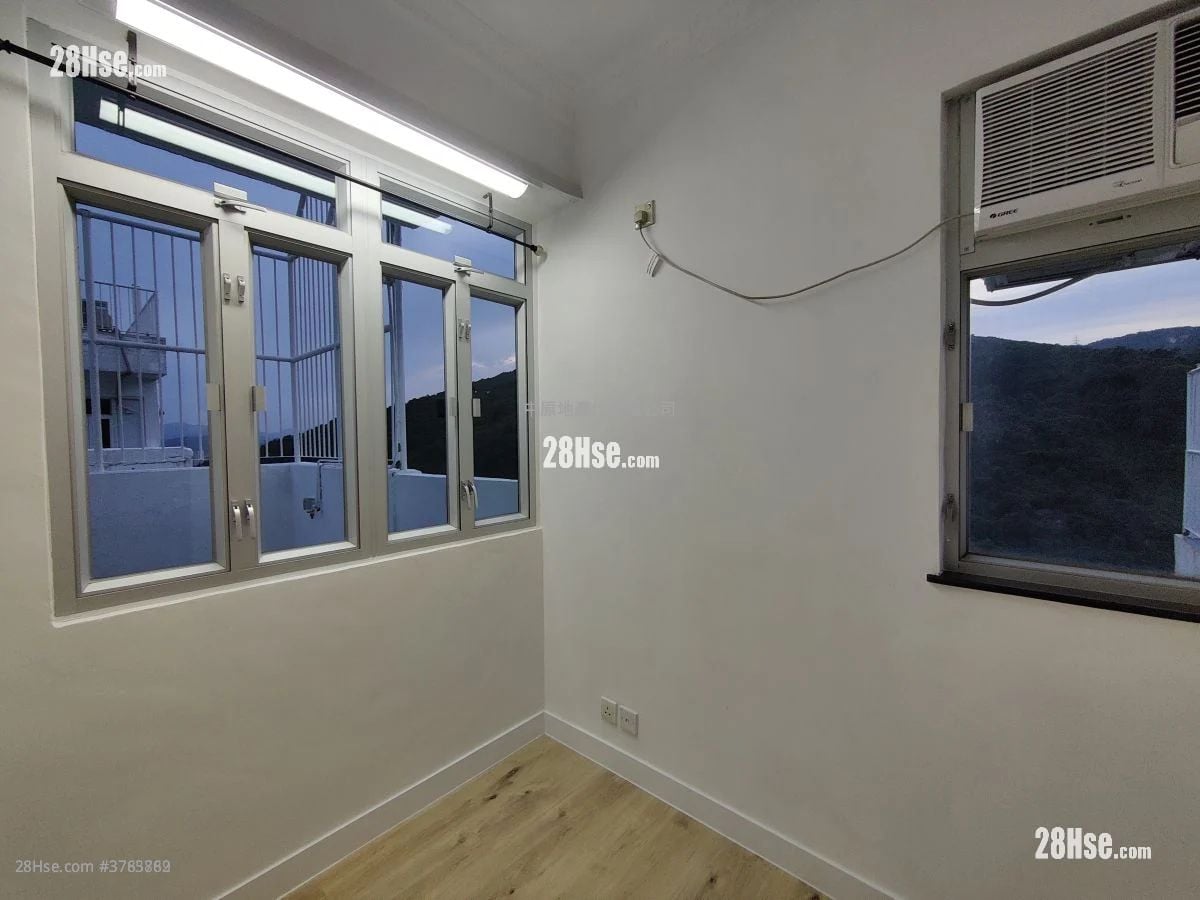 Allway Garden Sell 2 Bedrooms , 1 Bathroom 395 ft²