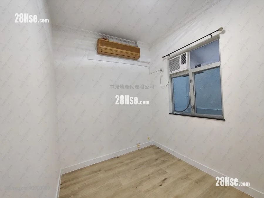 Allway Garden Sell 2 Bedrooms , 1 Bathroom 395 ft²