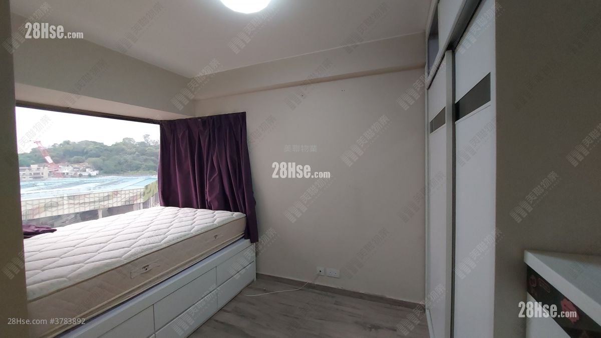 Scenic Garden Rental 2 Bedrooms , 1 Bathroom 485 ft²