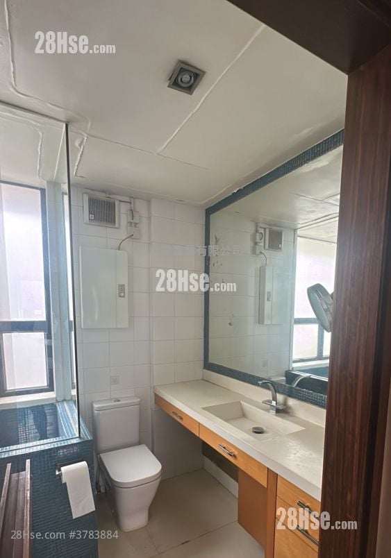 Champagne Court Sell 2 Bedrooms , 2 Bathrooms 1,025 ft²