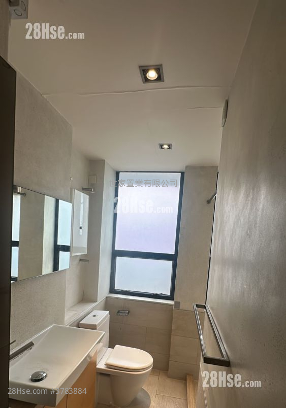 Champagne Court Sell 2 Bedrooms , 2 Bathrooms 1,025 ft²