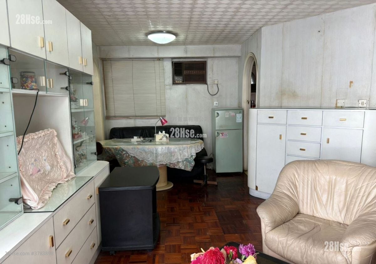 黄埔花园 售盘 4 房 , 2 浴室 681 平方尺