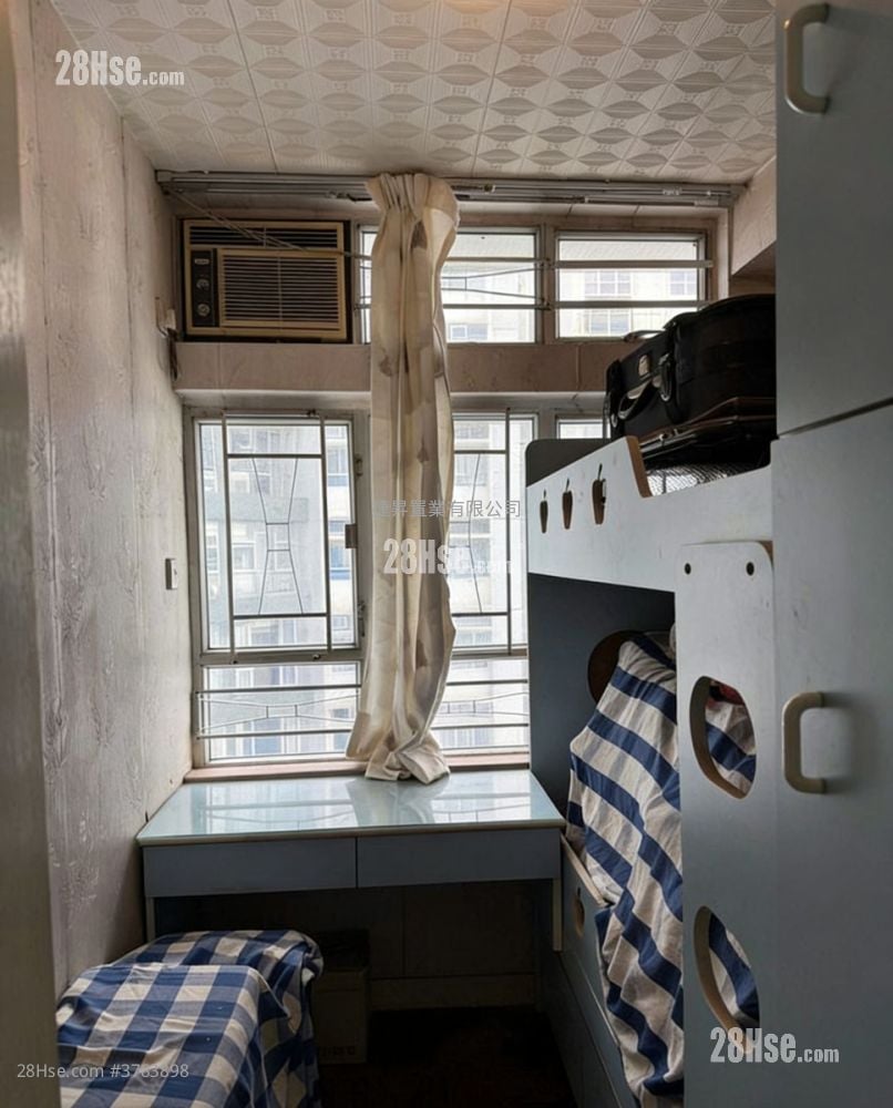 黄埔花园 售盘 4 房 , 2 浴室 681 平方尺