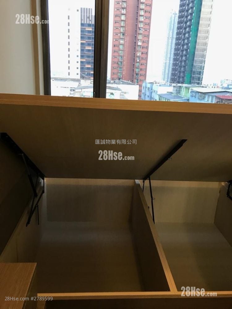 喜点 售盘 1 房 , 1 浴室 357 平方尺