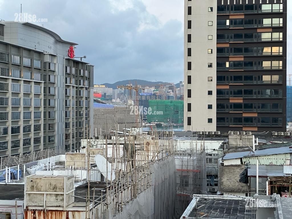 喜点 售盘 1 房 , 1 浴室 357 平方尺