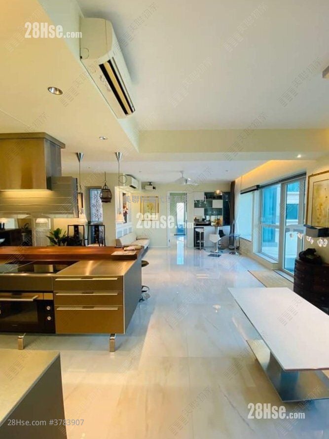 现崇山 售盘 3 房 , 2 浴室 699 平方尺