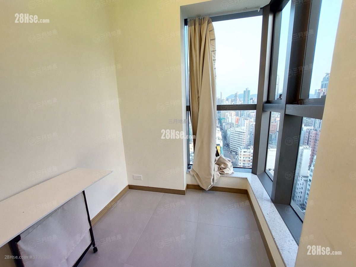 AVA228 租盘 1 房 , 1 浴室 249 平方尺