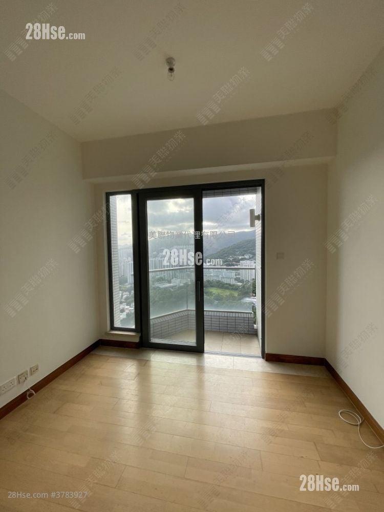 缙庭山 售盘 3 房 821 平方尺