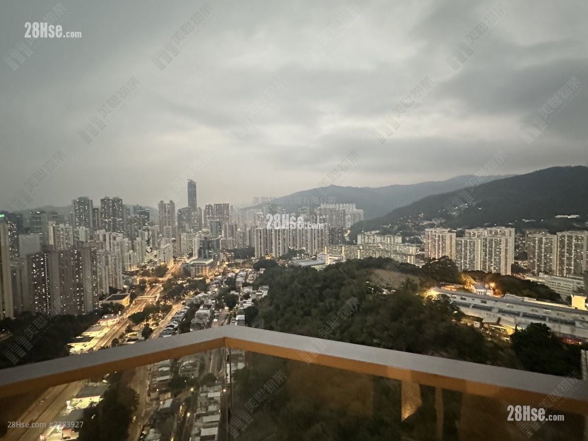 缙庭山 售盘 3 房 821 平方尺