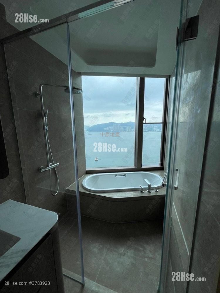 LP10 售盘 4 房 1,204 平方尺