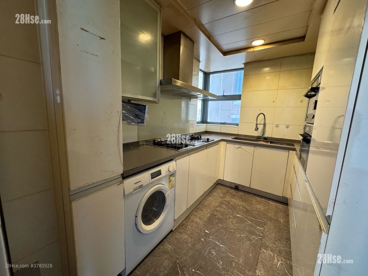 The Palazzo Sell 4 Bedrooms , 2 Bathrooms 1,035 ft²