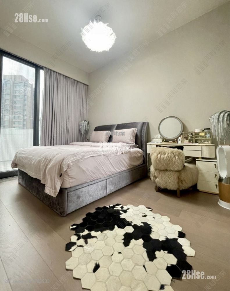 The Carmel Rental 4 Bedrooms , 4 Bathrooms 1,744 ft²