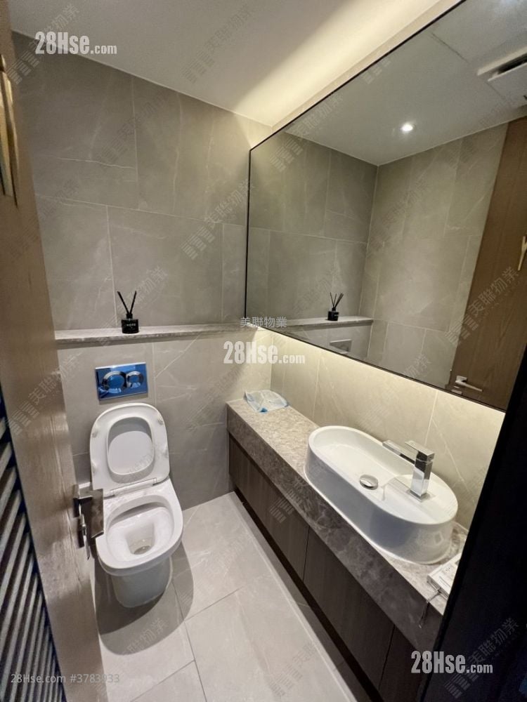 The Carmel Rental 4 Bedrooms , 4 Bathrooms 1,744 ft²