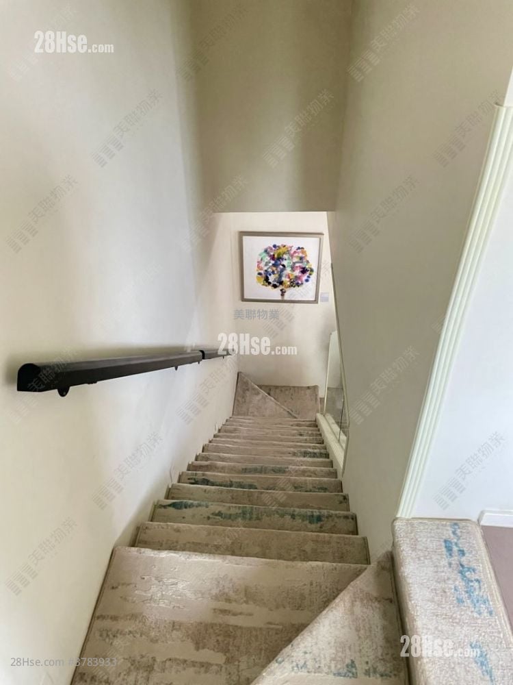 The Carmel Rental 4 Bedrooms , 4 Bathrooms 1,744 ft²