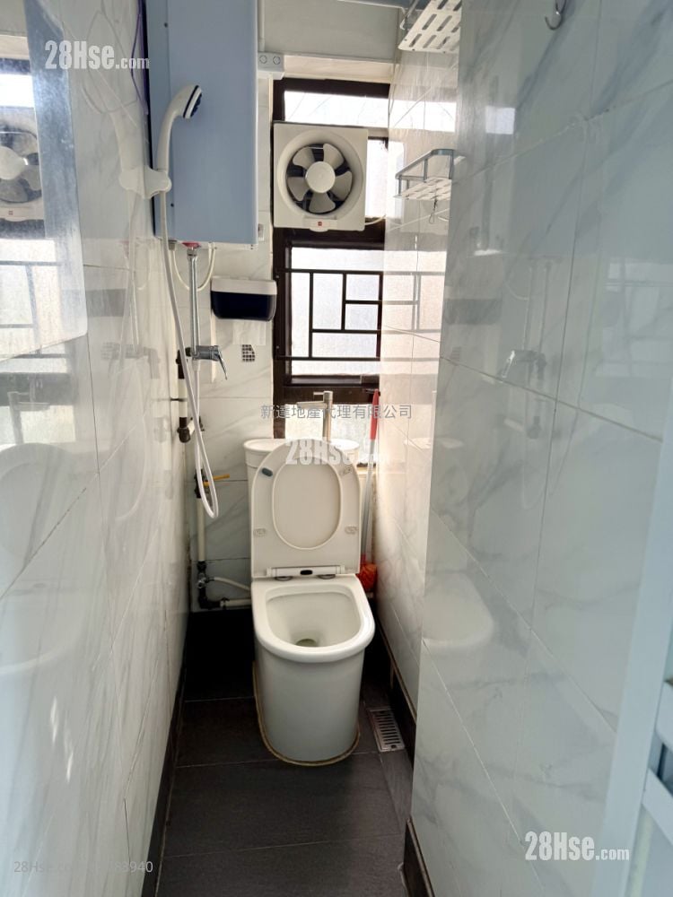 建成楼 租盘 开放式间隔 , 1 浴室 95 平方尺