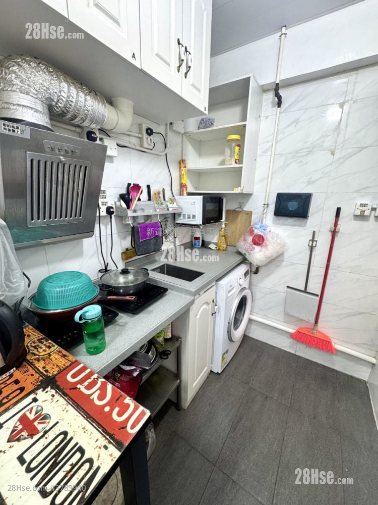 建成楼 租盘 开放式间隔 , 1 浴室 95 平方尺