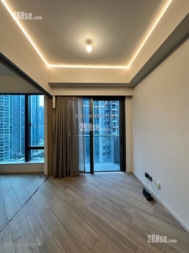 The Henley Sell 1 Bedroom , 1 Bathroom 380 ft²