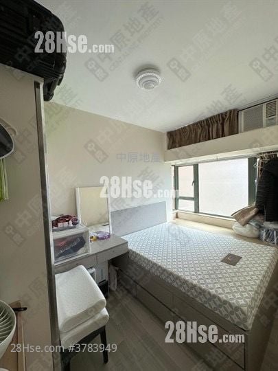 Residence Oasis Sell 2 Bedrooms 509 ft²