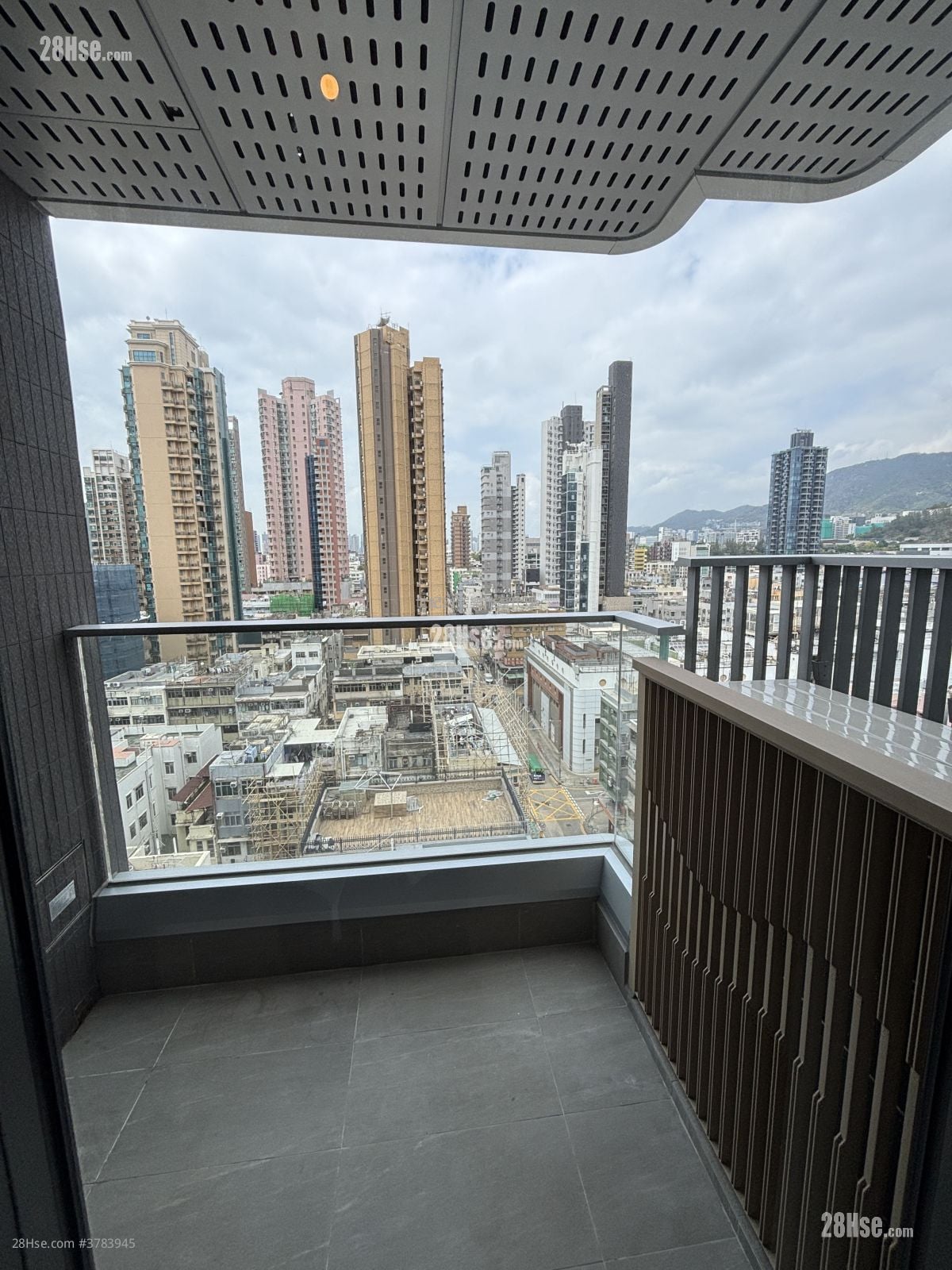 南首 租盘 2 房 , 1 浴室 349 平方尺