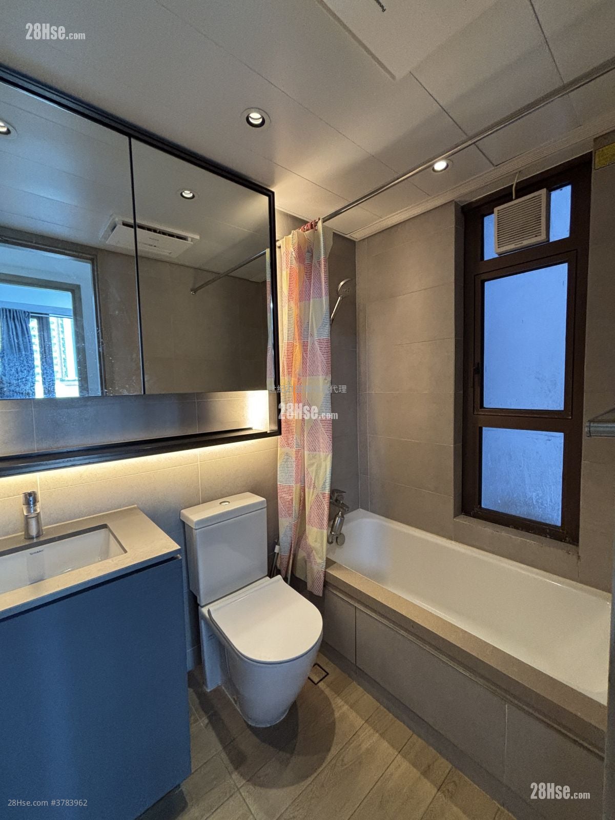 Lp6 Rental 2 Bedrooms , 1 Bathroom 460 ft²