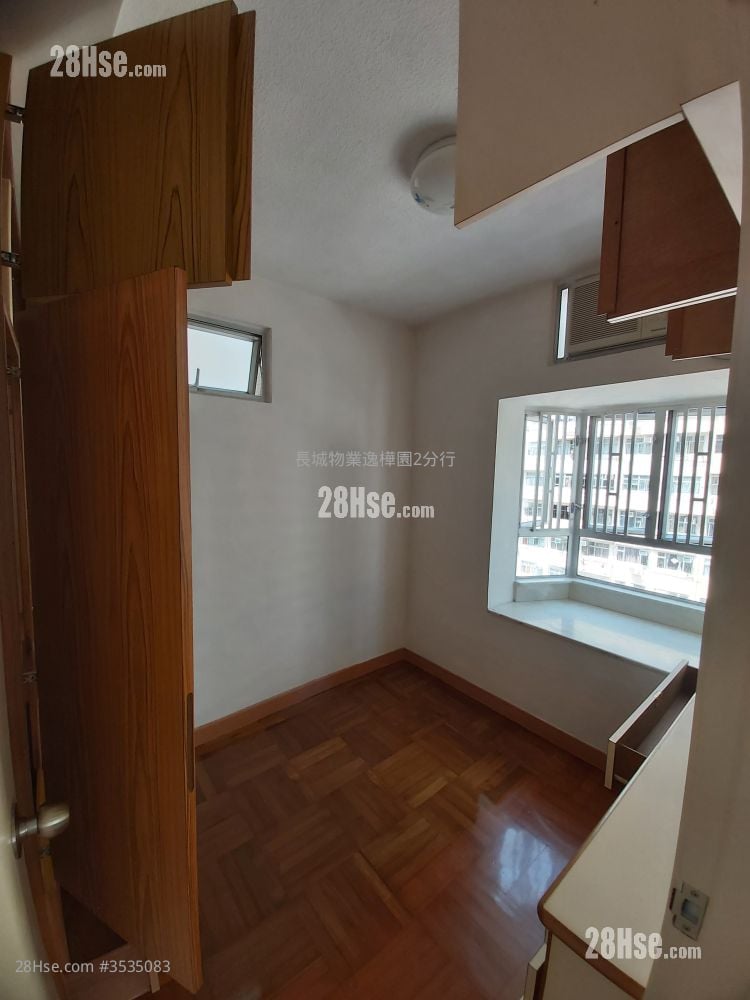 华信花园 租盘 2 房 , 1 浴室 427 平方尺