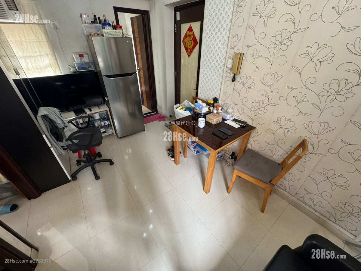 富昌大厦 售盘 2 房 , 1 浴室 360 平方尺